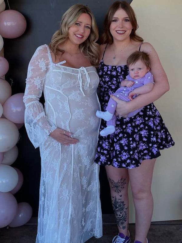 Weißes Spitzen-Bodycon-Kleid – Off-Shoulder Baby Shower